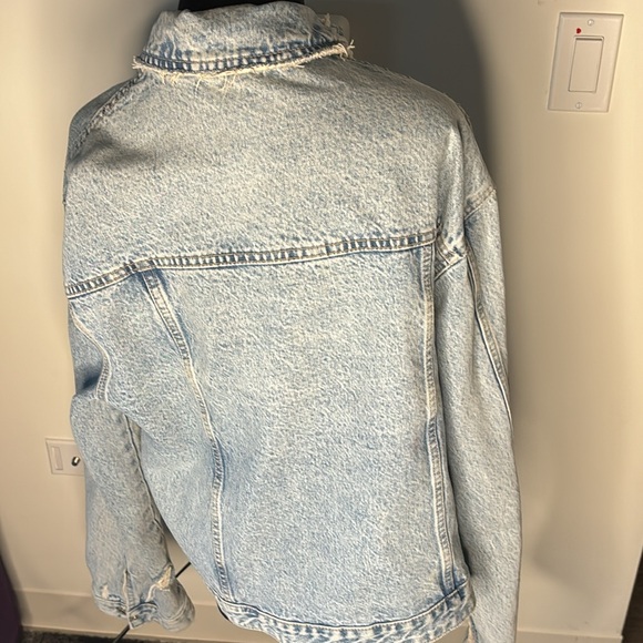 Zara Light Blue Denim Wash Jacket Size M-L - Picture 4 of 7